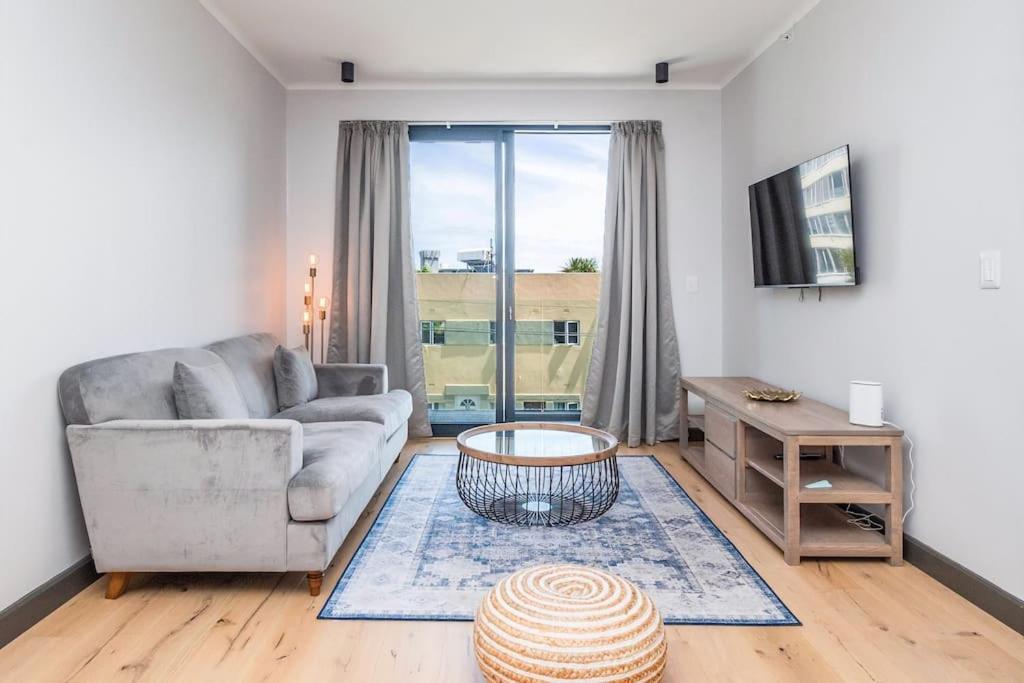 Greenpoint Luxury One Bed Cape Town Exterior photo